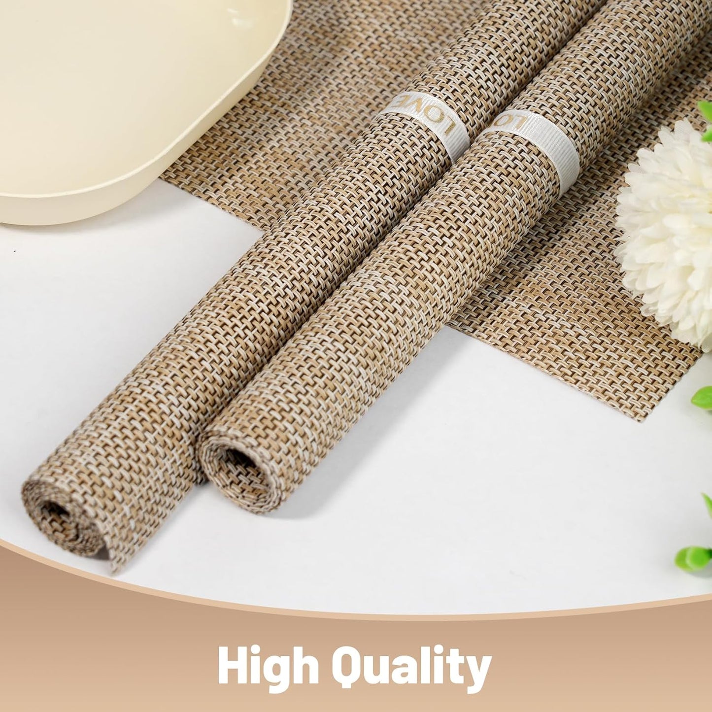 Placemats Set of 6，Non-Slip PVC Weave Table Mats Easy to Clean，Heat Resistant Place Mats for Kitchen Dining Table Decoration Indoor Outdoor，Beige